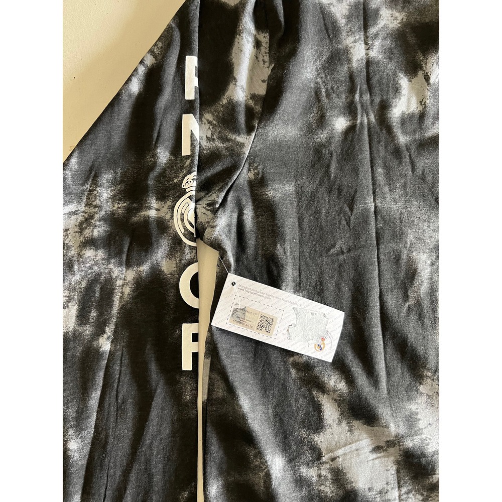 REAL MADRID‎ Futbol Official Tie Dye Hoodie Men's Size XL "One Color One Club" - Picture 11 of 12